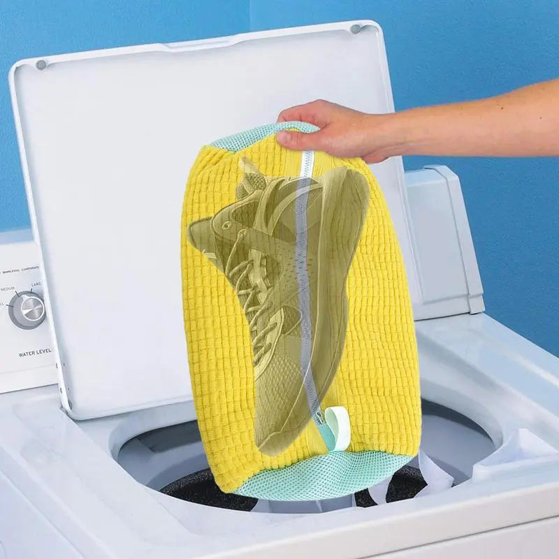 CleanKicks™ - Laundry Shoe Bag for Effortless Cleaning